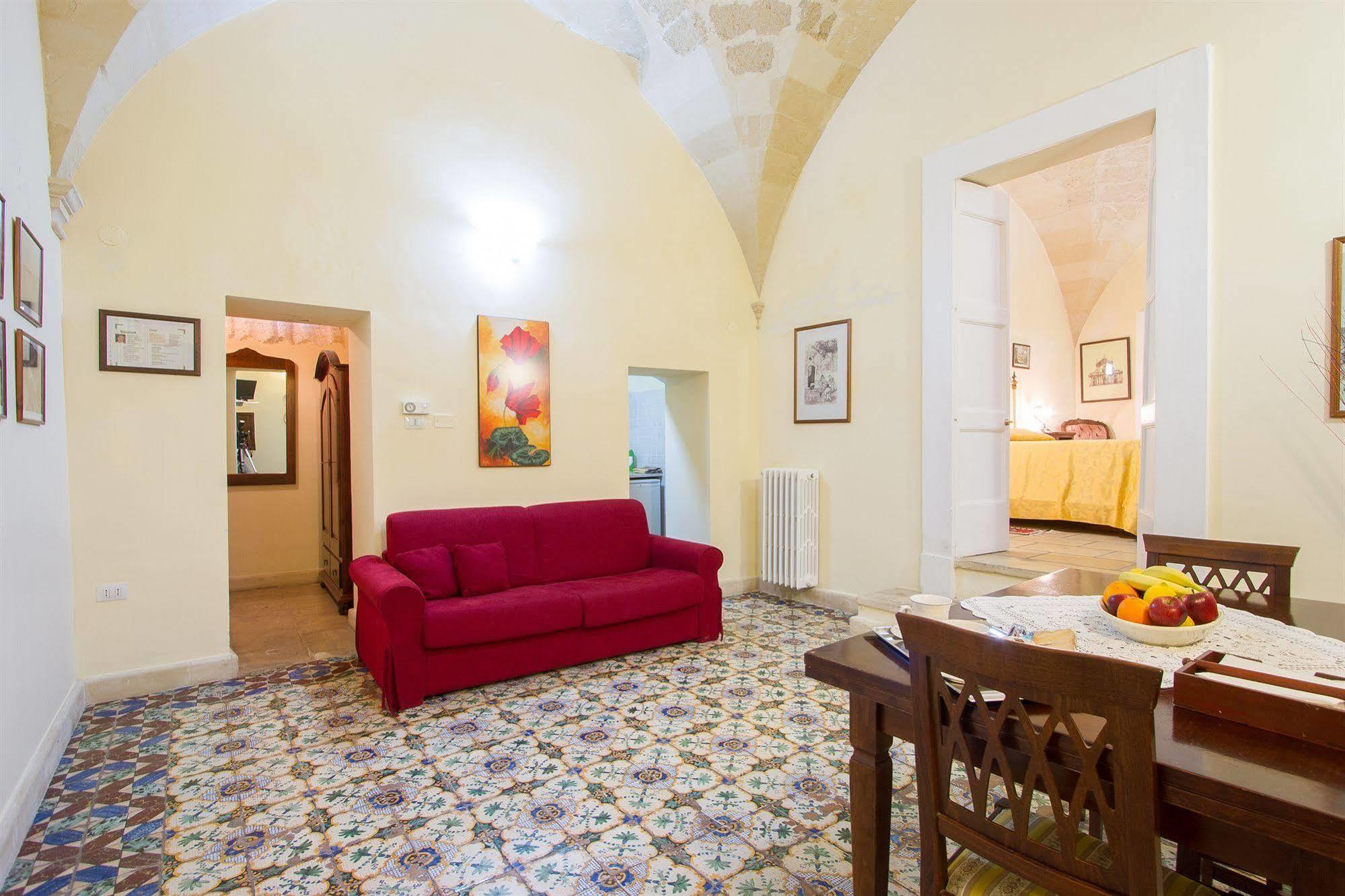 B&B Casa Li Santi Lecce Exterior foto